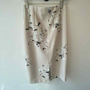 Dynamite skirt